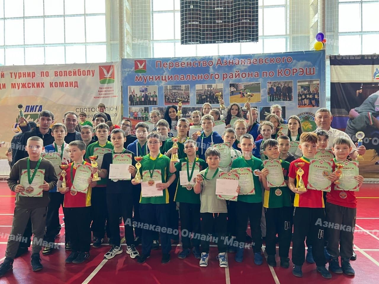 Юные борцы Азнакаево сразились в турнире по корэш и борьбе на поясах