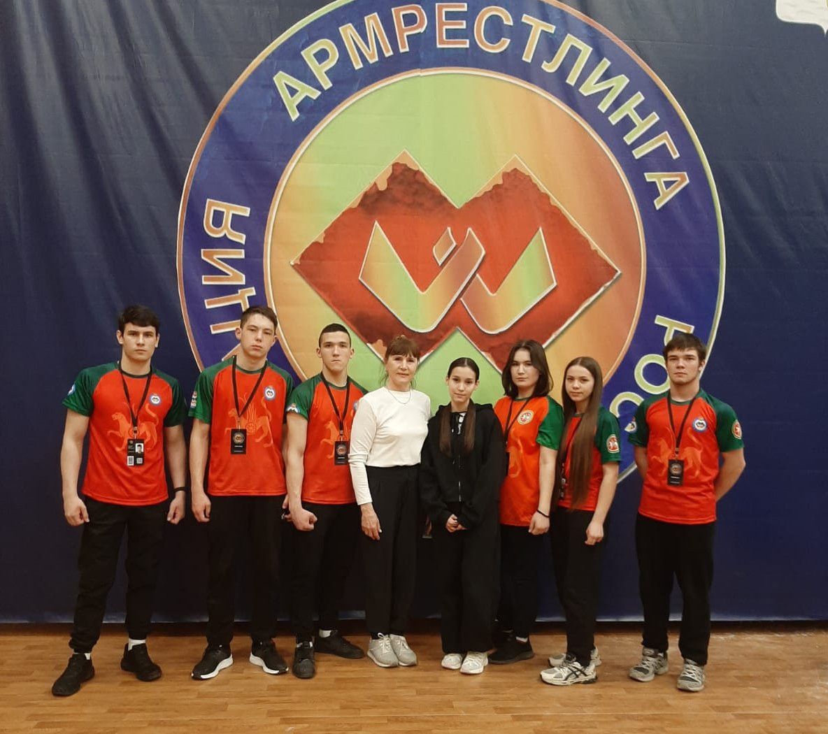 Азнакайлылар кул көрәше буенча Бөтенроссия ярышларында җиңү яуладылар