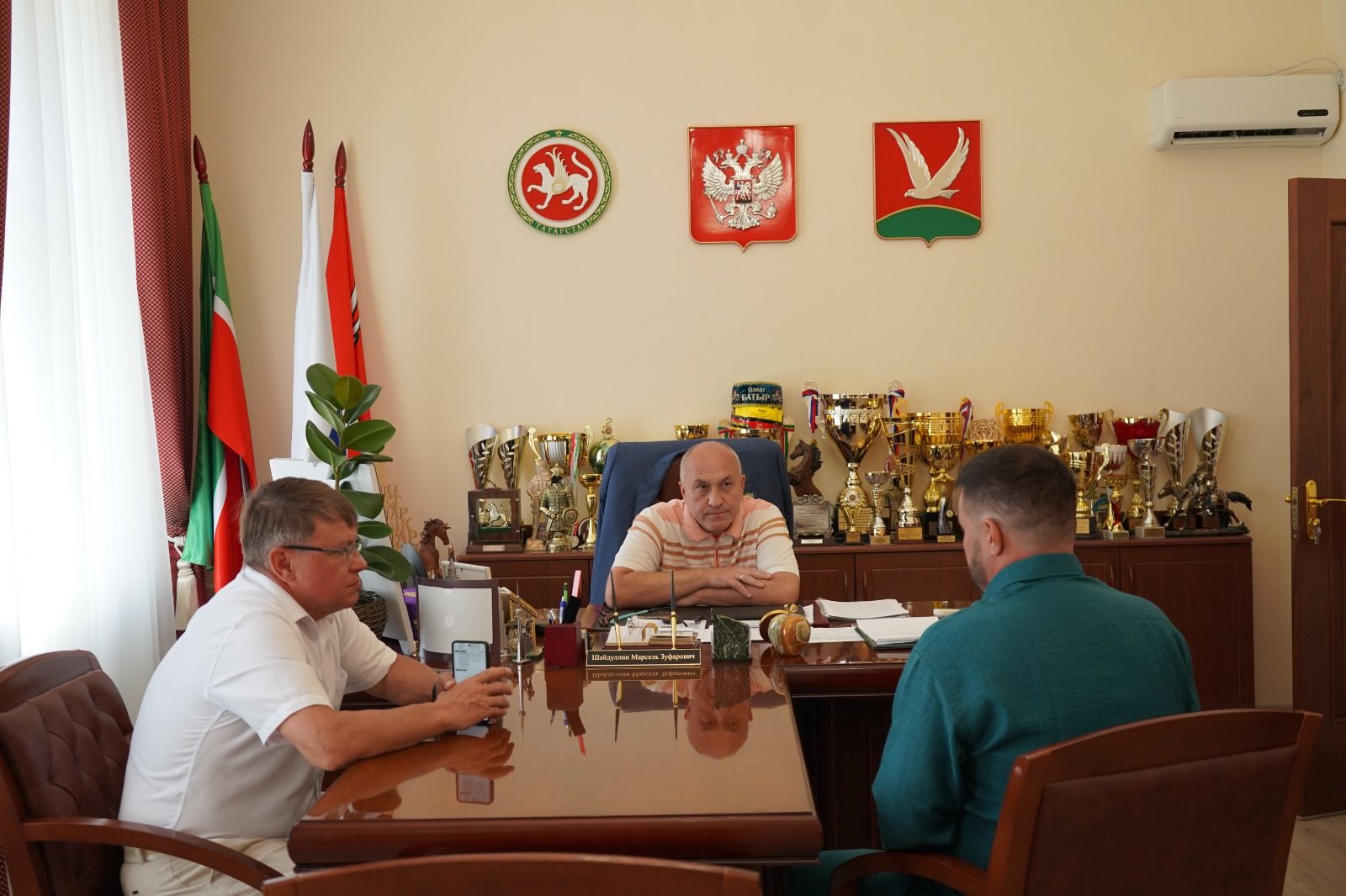 Ветераны СВО осваивают управление: Встреча в рамках проекта «Батырлар»