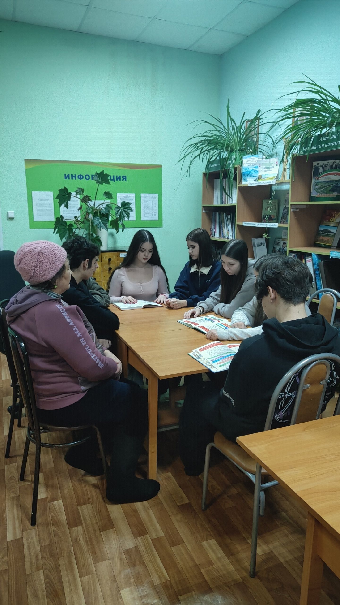 В Азнакаевском районе стартовала акция «Читаем Тукая вместе»