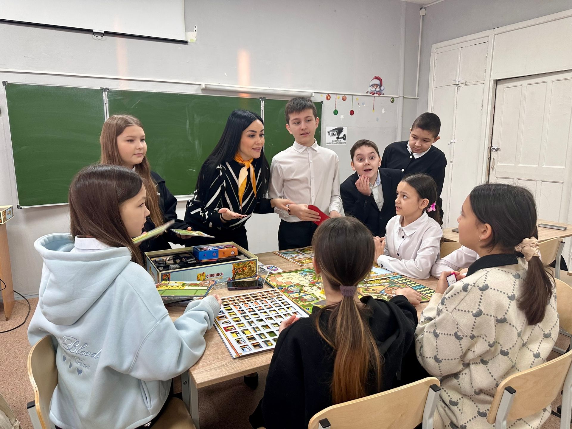Выключили экраны — включили смех!
