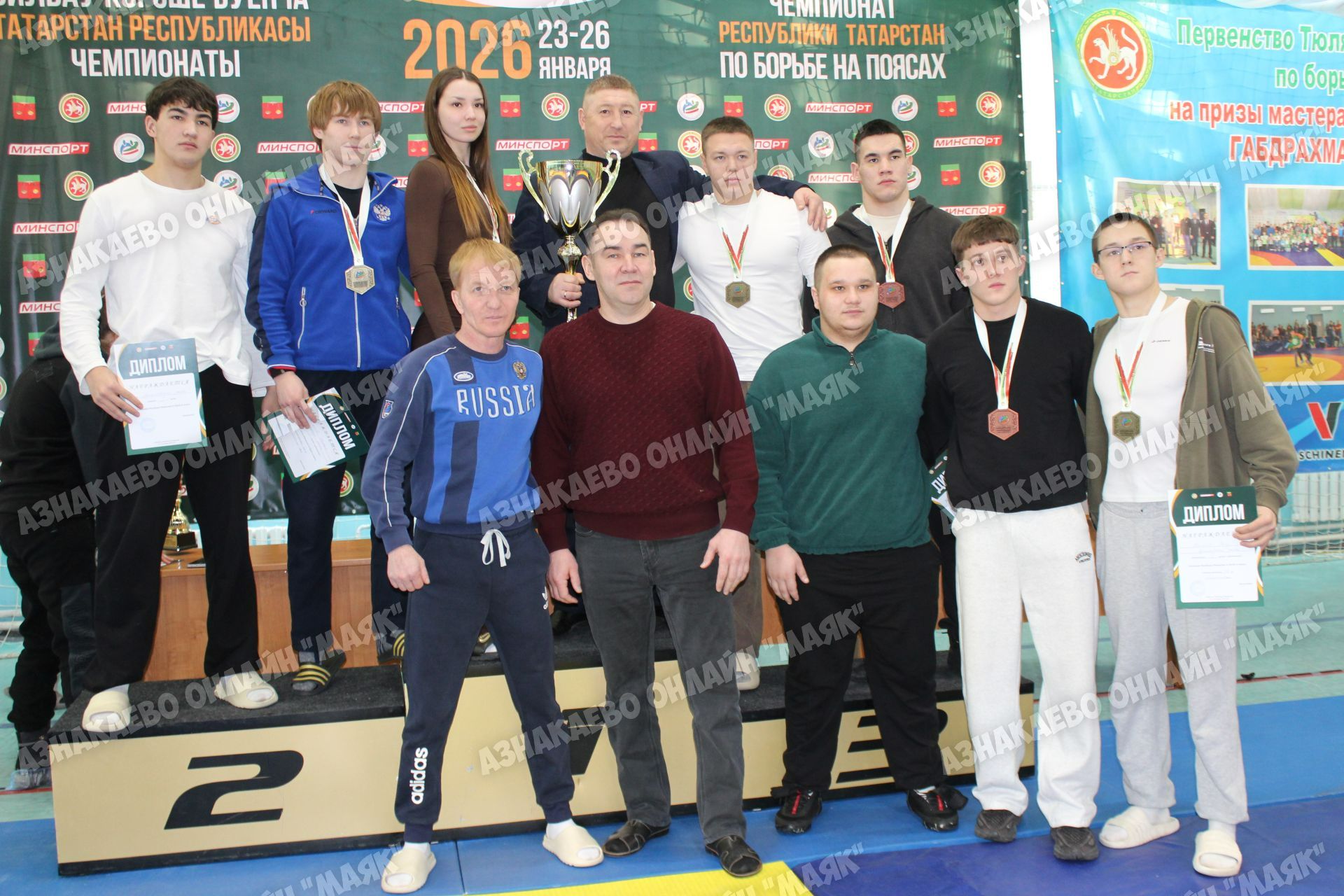 Азнакаевские борцы на поясах выиграли Чемпионат Республики Татарстан!