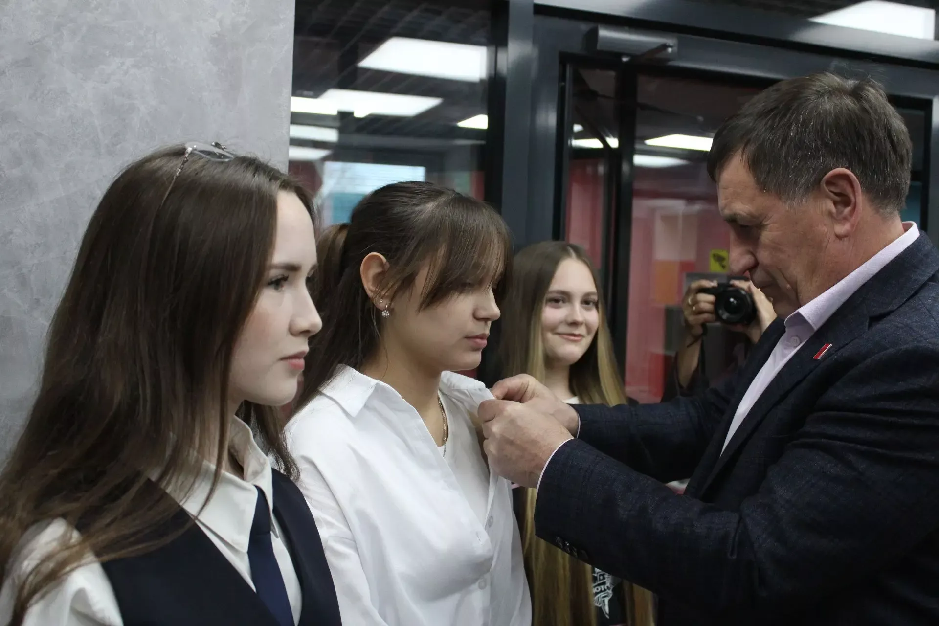 В молодёжном центре „Тау“ прошёл важный диалог с главой района