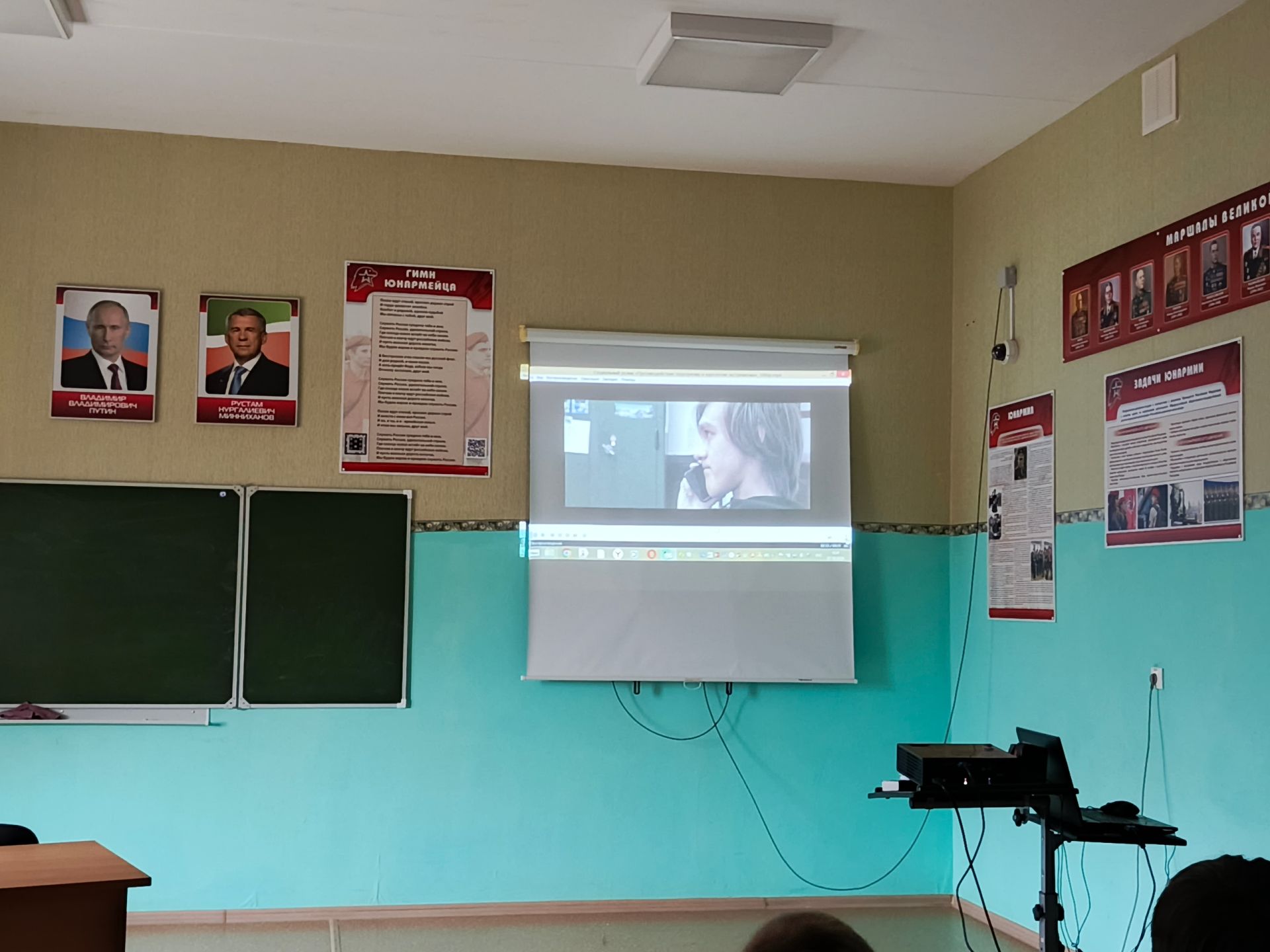 Невидимая угроза: как в Азнакаево говорили о скрытой агрессии в сети