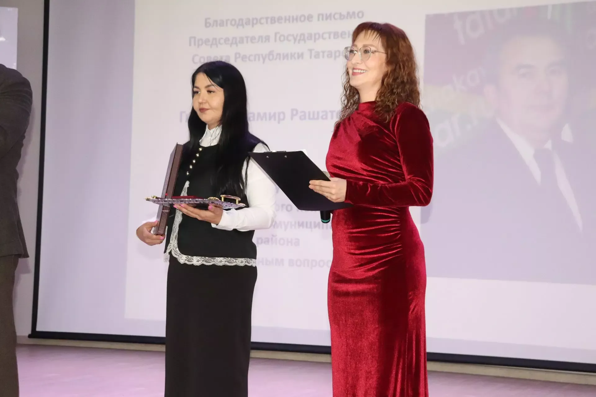 Торжество для педагогов: „Переменка для тех, кто всегда на посту“