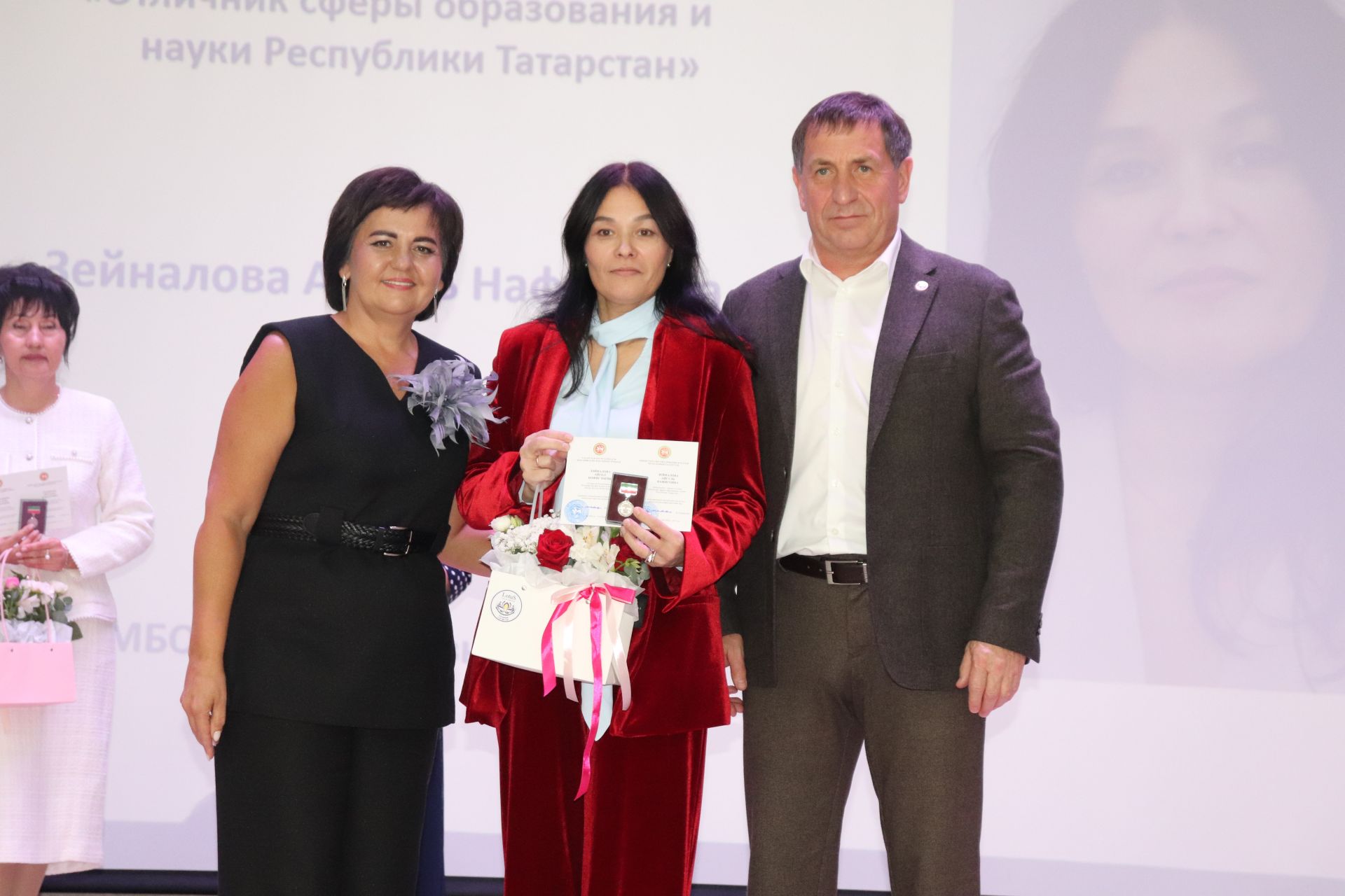 Торжество для педагогов: „Переменка для тех, кто всегда на посту“