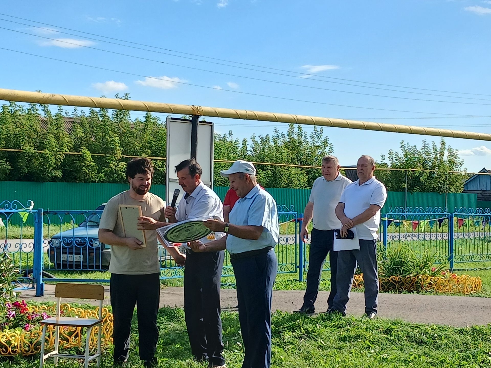 Кәкре Елга авылында махсус хәрби операция каһарманы истәлегенә велосипед ярышы узды