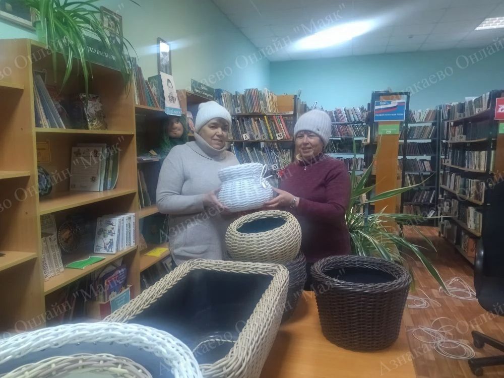 Әлкәй авылы халкы яңа һөнәр үзләштерә