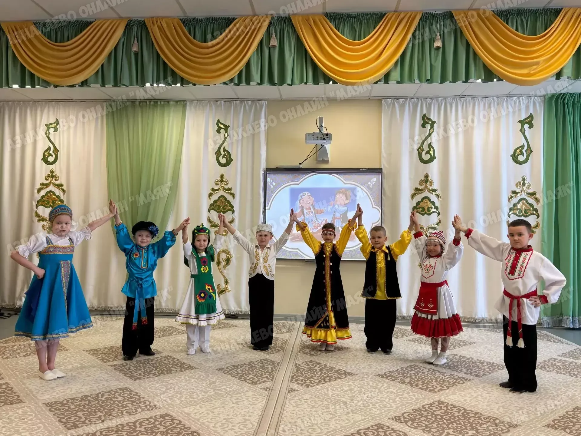 Азнакайның «Сандугач» балалар бакчасы “Иң яхшы билингваль балалар бакчасы” бәйгесендә җиңү яулады