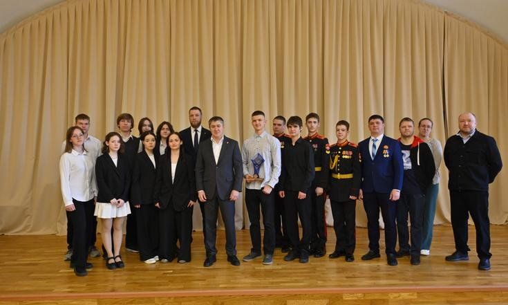 Команда Пермского края получила кубок за третье место на олимпиаде ПФО