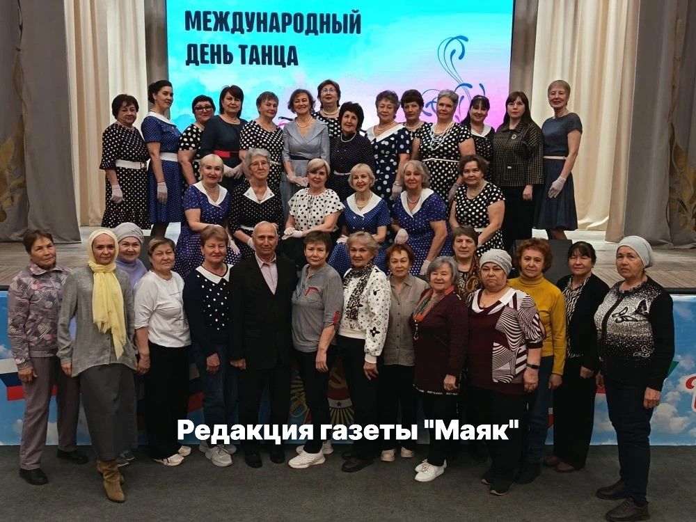 Учиться никогда не поздно: в Актюбинском завершились курсы для старшего поколения