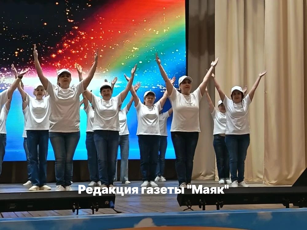 Учиться никогда не поздно: в Актюбинском завершились курсы для старшего поколения