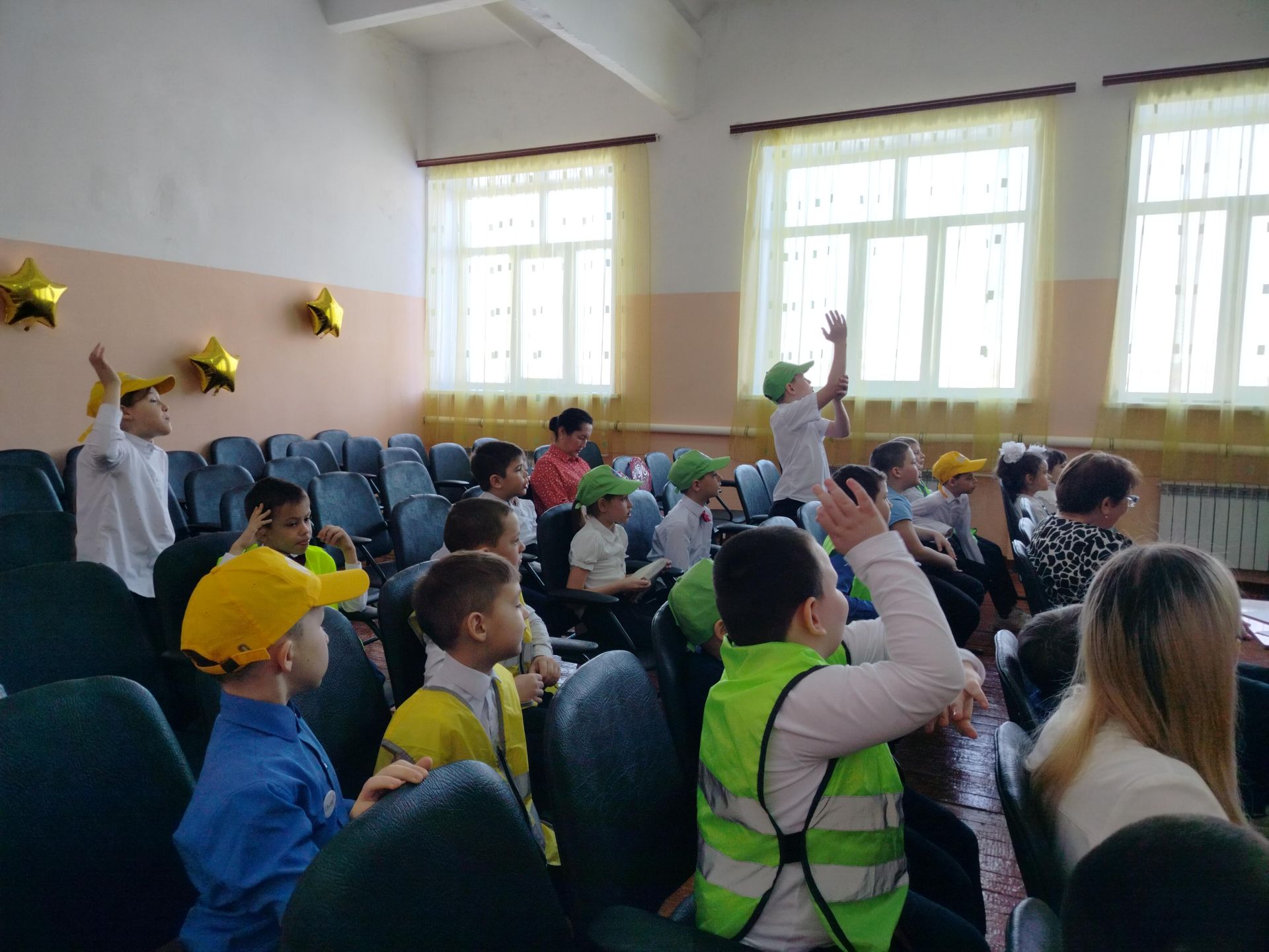 Автомультландия пришла в школу