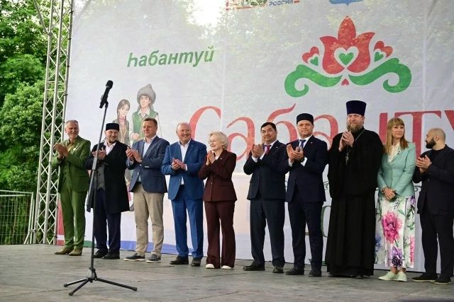 Азнакаевцы достойно представили район на Сабантуе в Ленинградской области