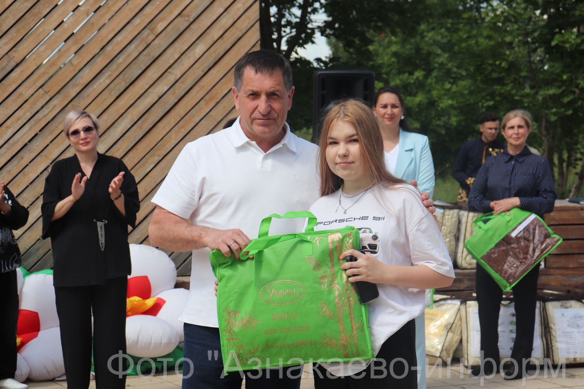 В Азнакаево прошел Сабантуй для детей-сирот