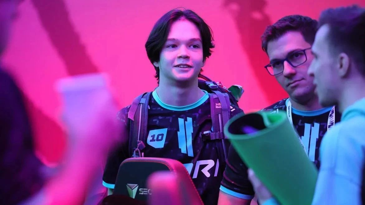 Азнакаево празднует победу: наш земляк — чемпион Esports World Cup 2026!