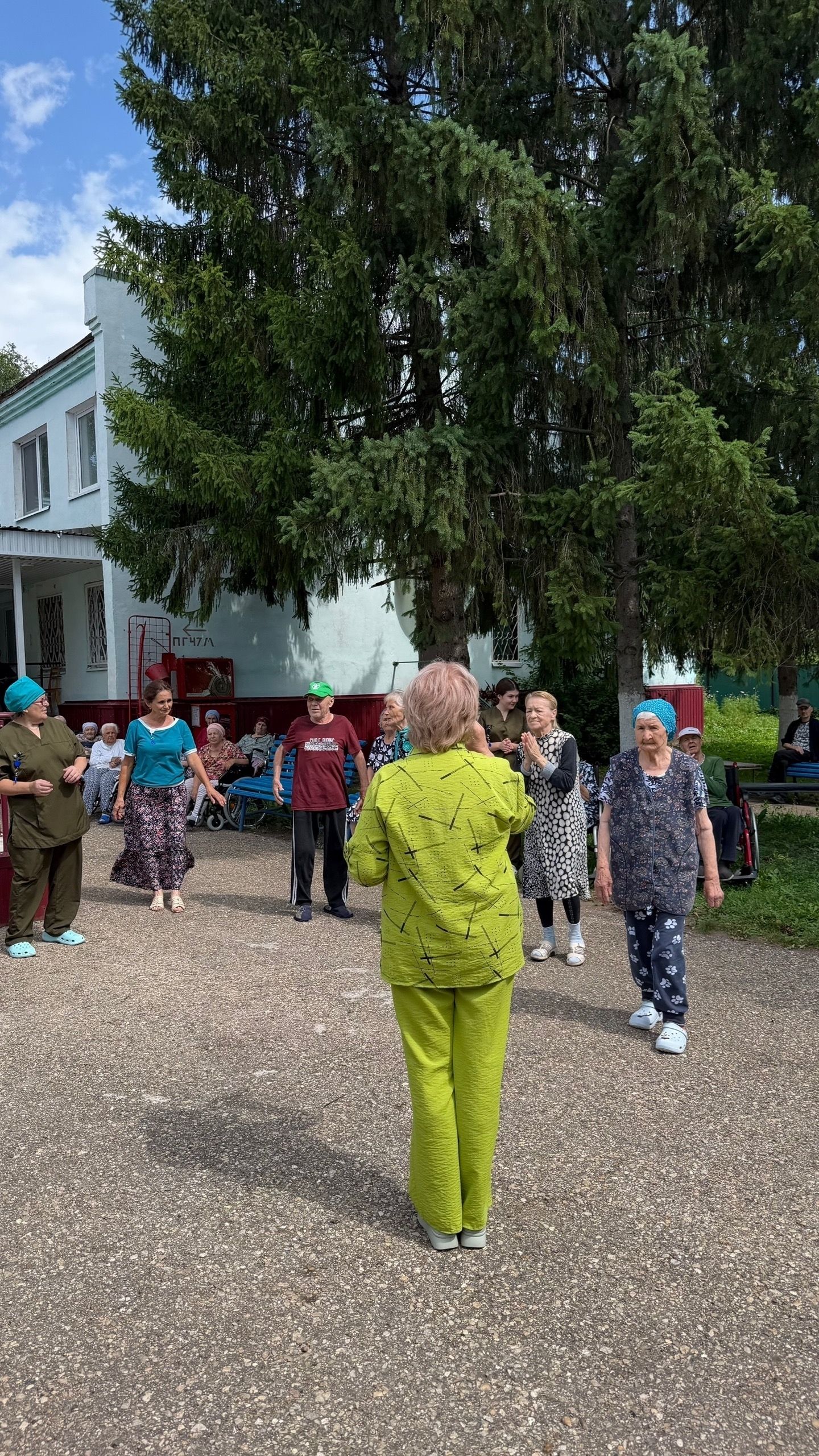 В селе Чалпы провели праздник жителям пансионата «ЭКО-ОМЕТ»