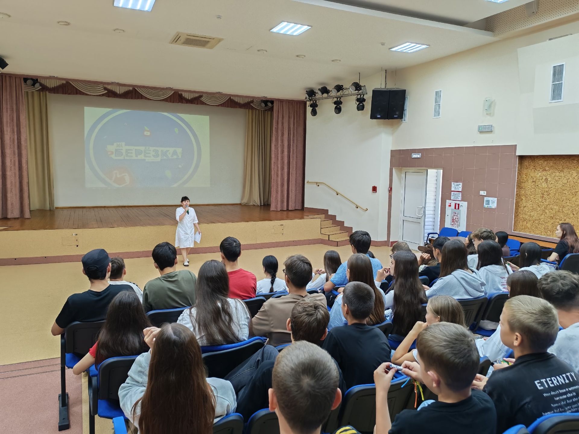 Сәламәт балачак – сәламәт киләчәк: Азнакай табиблары лагерьларда профилактиик очрашулар үткәрде