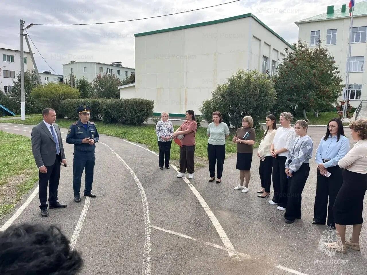 В Азнакаевском районе прошли тренировки по пожарной безопасности для школьников