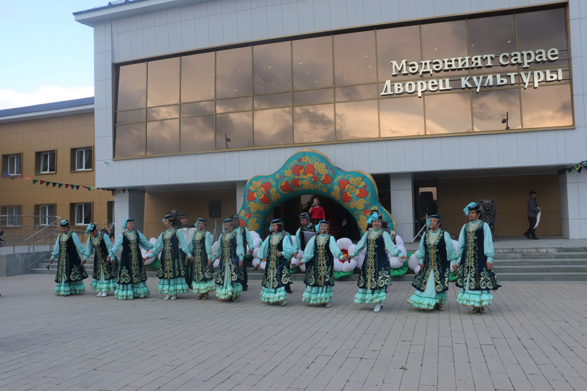Азнакайда “Әбиләр чуагы” бәйрәме узды