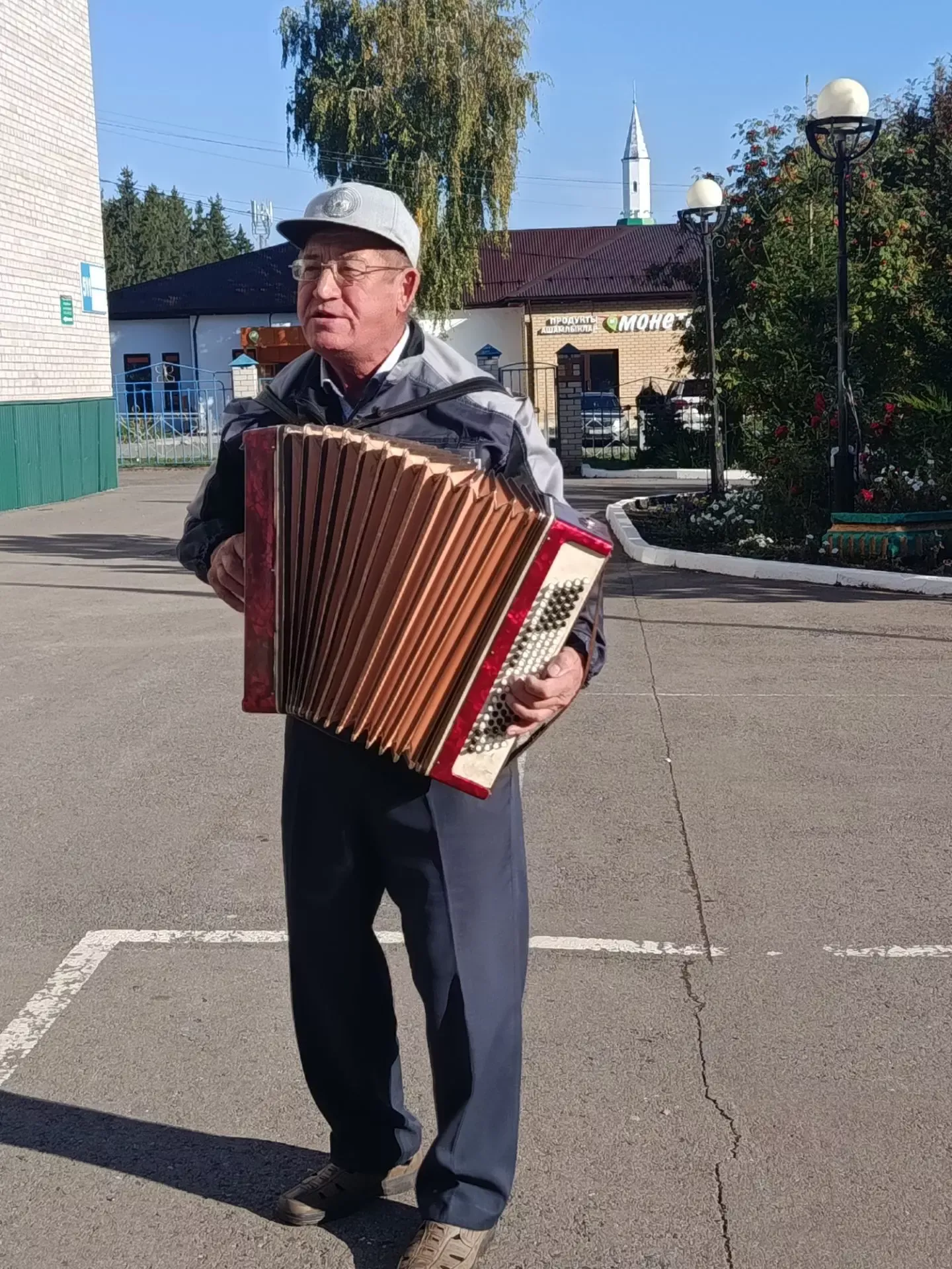 Сайлауга да гармунда уйнап килделәр