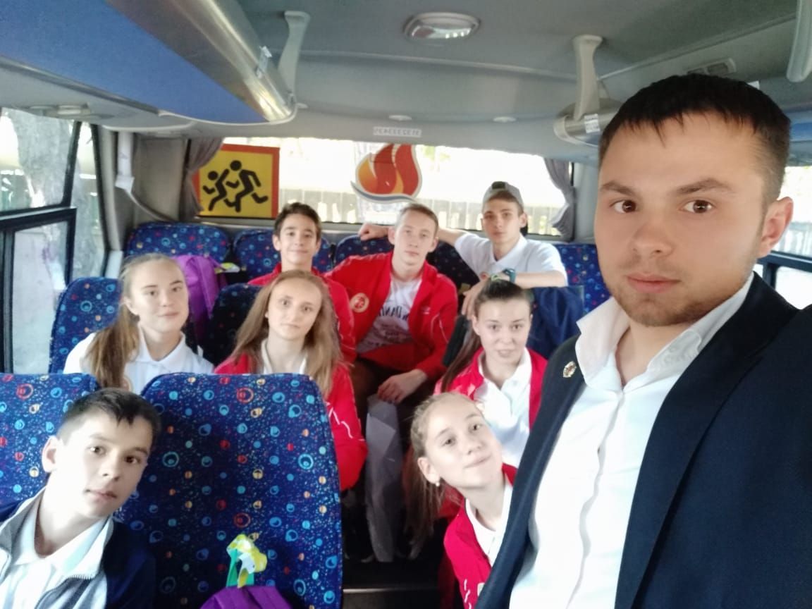 Ученик школы №7 Рамис Хакимов из Азнакаево защищает честь Татарстана в “Артеке”