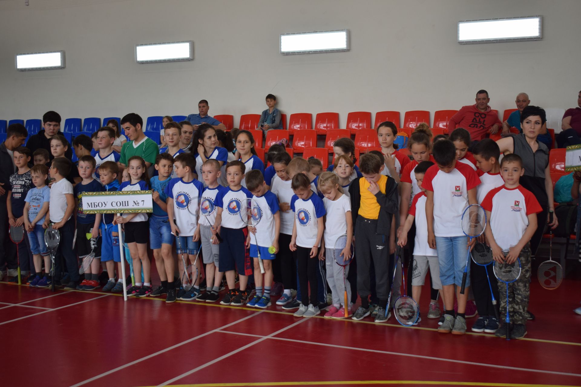 В Азнакаево прошел открытый турнир по бадминтону на Кубок главы района