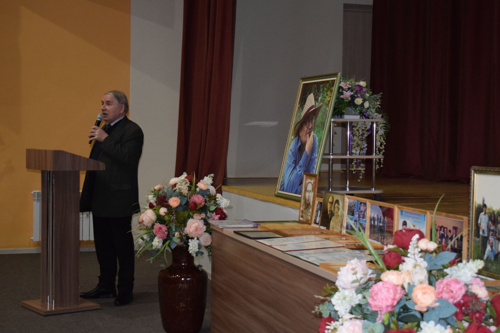 В селе Тойкино открыли  мемориальную доску памяти Ильдуса Гилязова