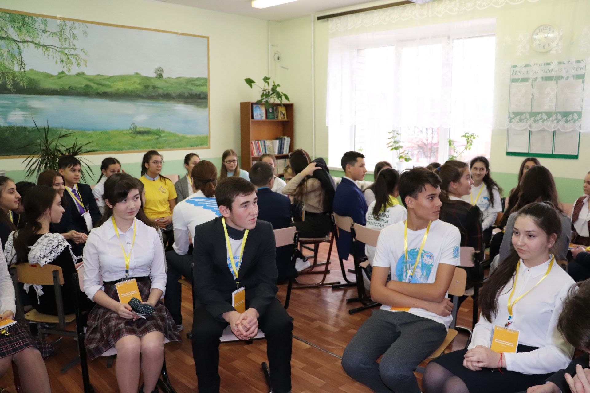 В Азнакаево идет форум юных граждан