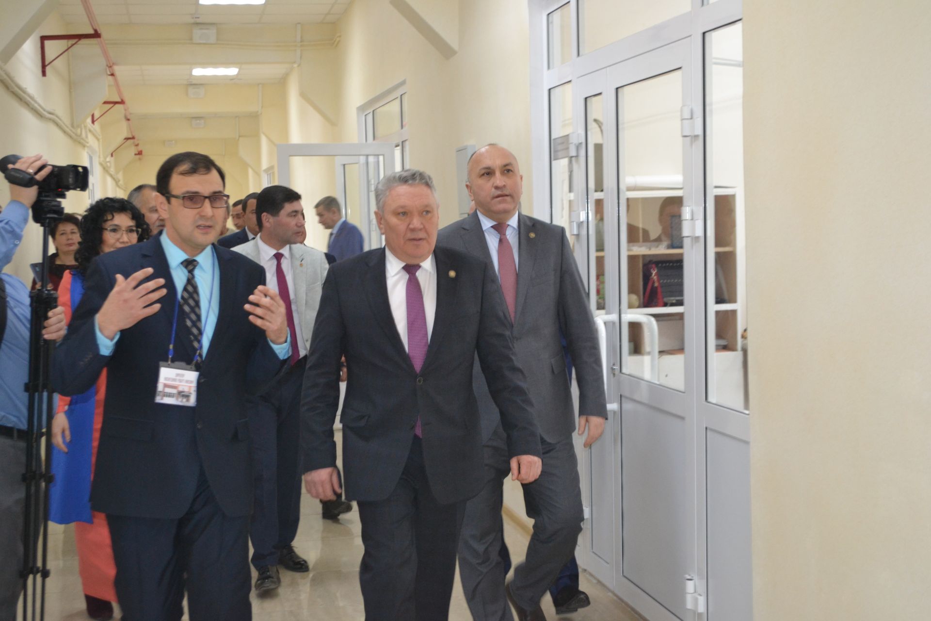 Азнакаево с рабочим визитом посетил министр образования и науки Республики Татарстан Рафис Бурганов
