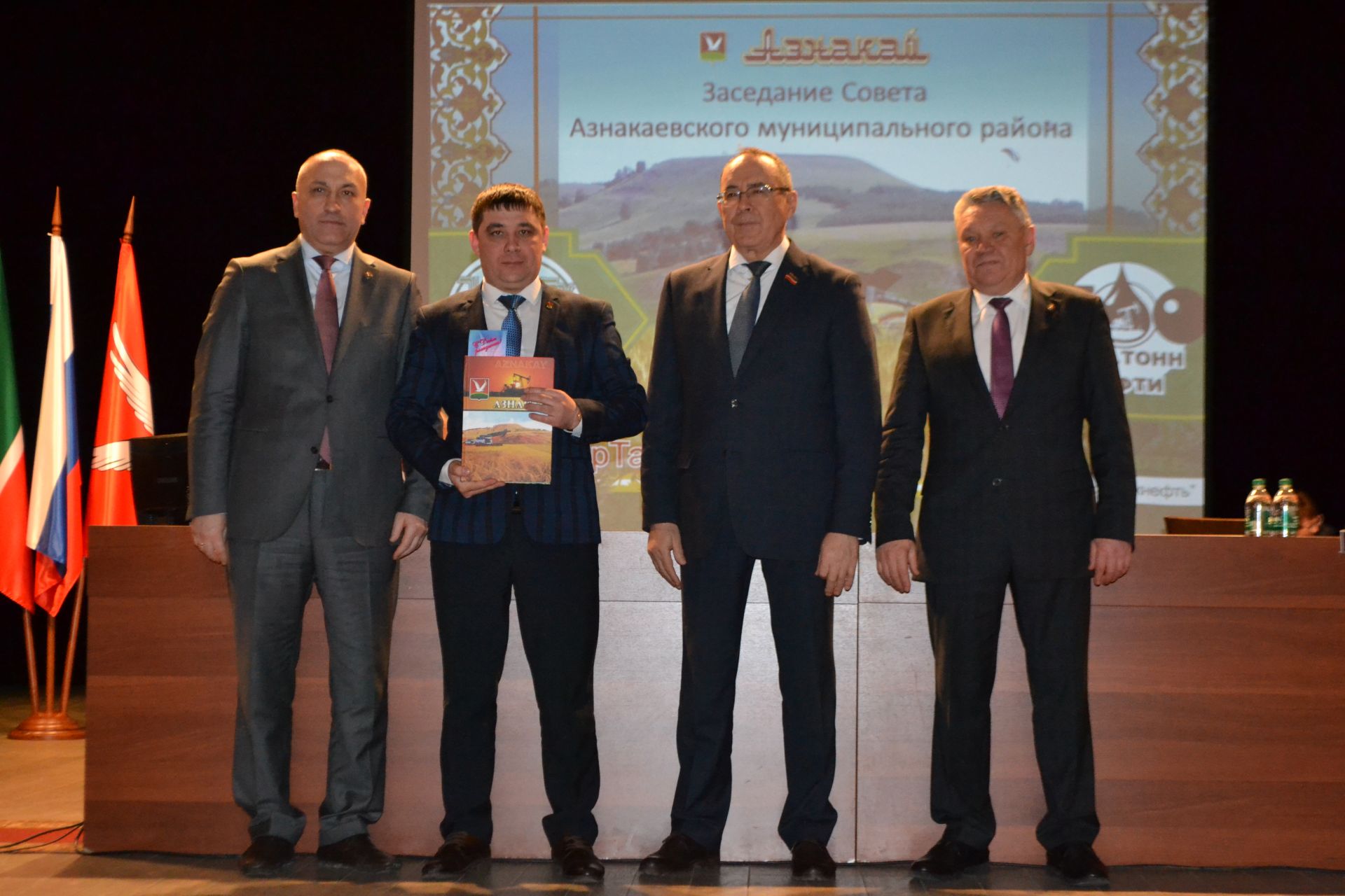 Азнакаево с рабочим визитом посетил министр образования и науки Республики Татарстан Рафис Бурганов