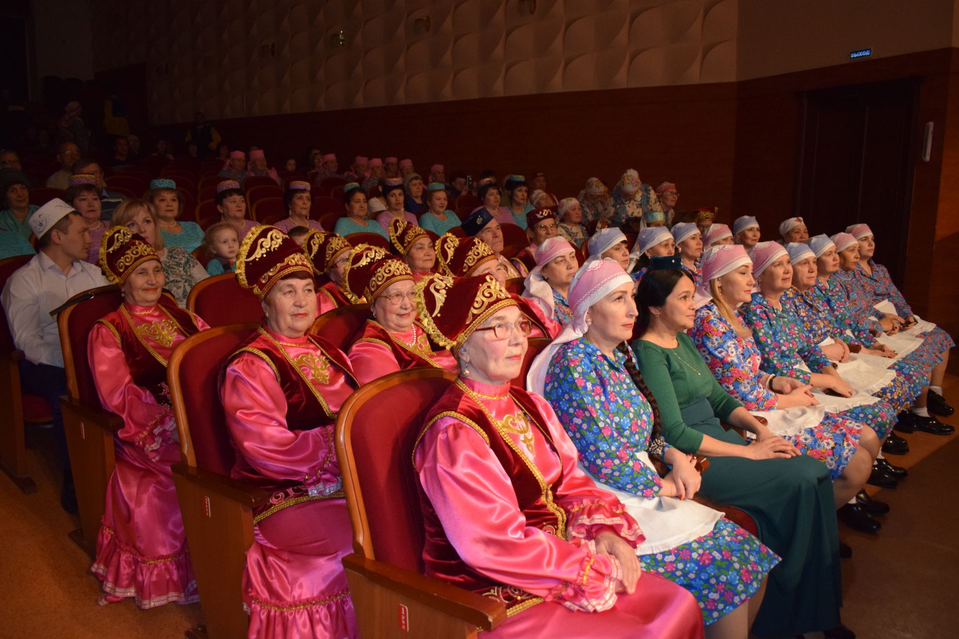 В Азнакаево состоялся гала-концерт конкурса народной песни «Халкым моннары»