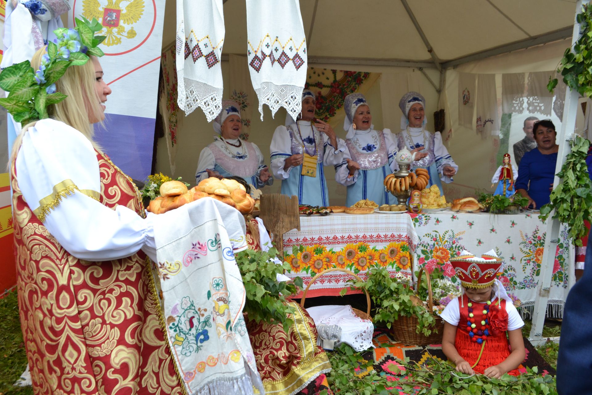 Сегодня в Азнакаево проходит Международный фестиваль «Чатыр-Тауда жыен»