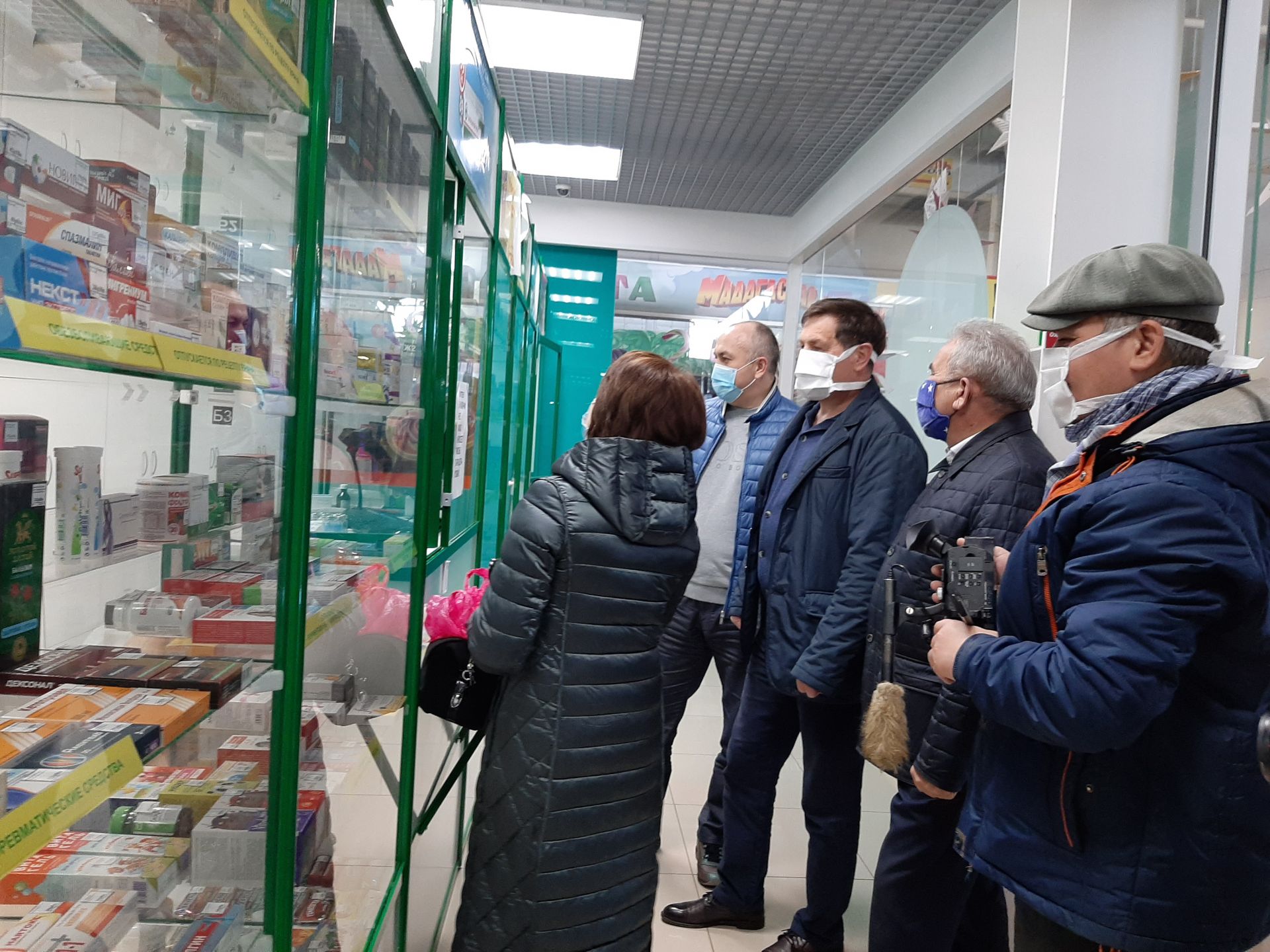 Руководители Азнакаевского района провели проверку выполнения норм обслуживания населения
