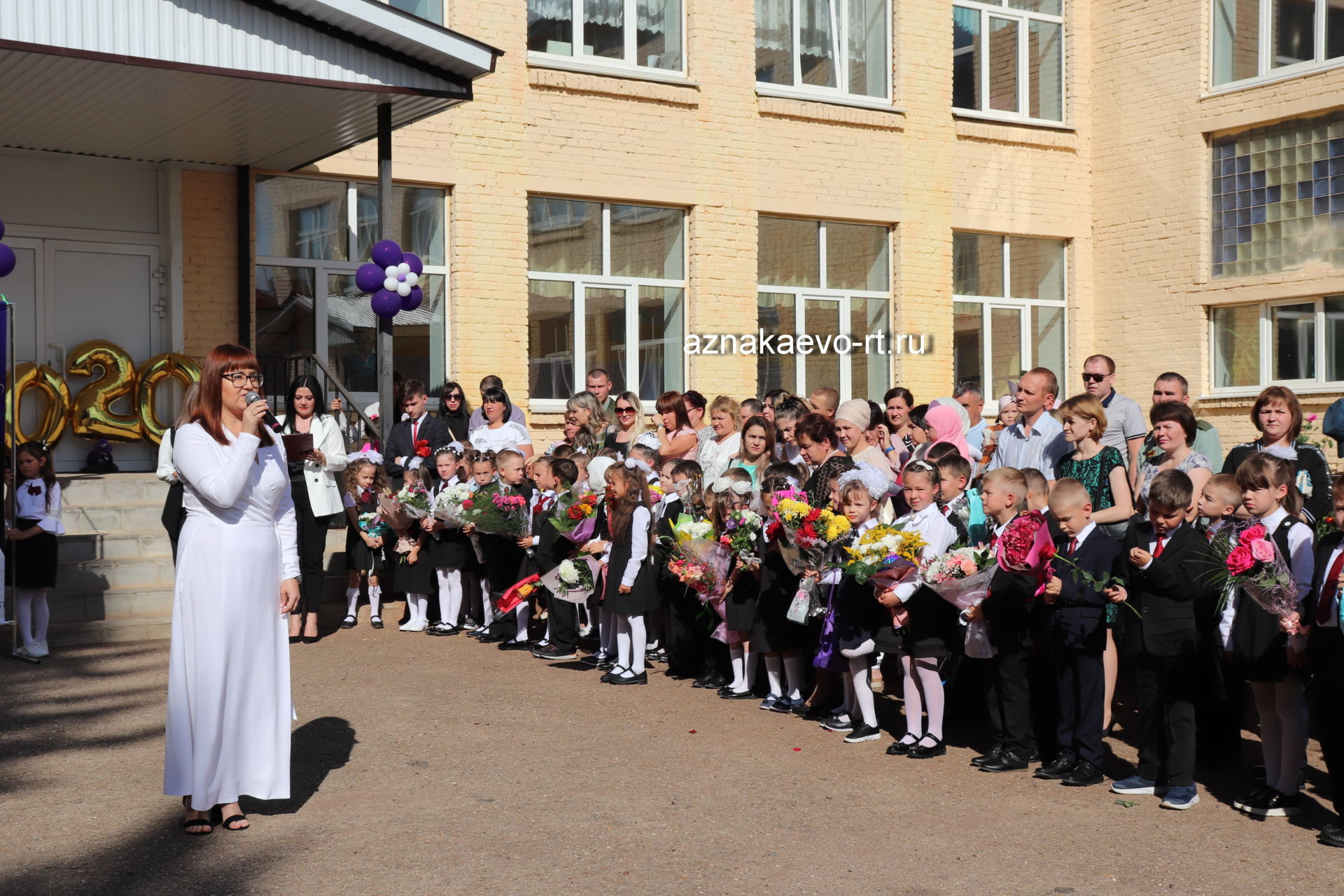 В Азнакаевском районе 810 детей пошли в первый класс