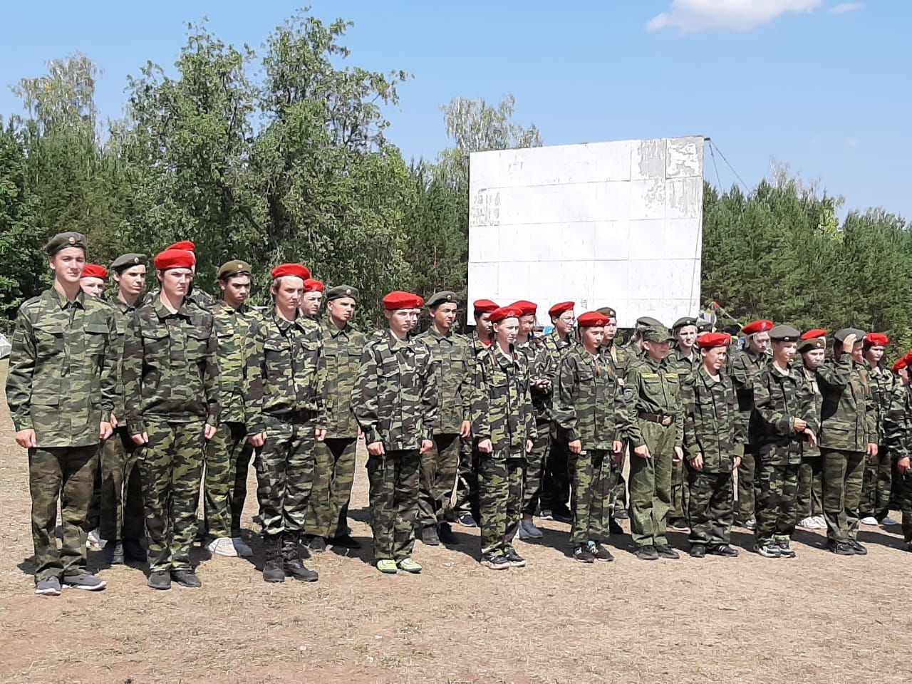В районе открылась вторая смена военно-патриотического палаточного лагеря «Родина»