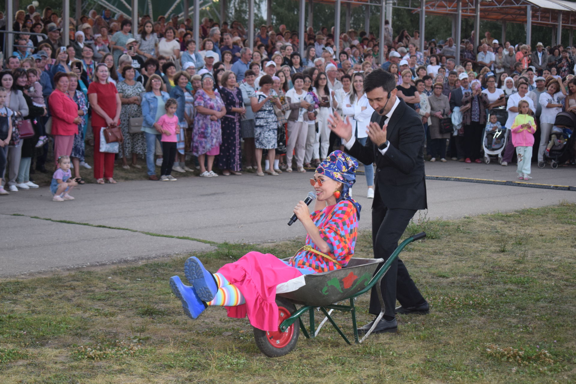 Азнакайда Зәйнәб Фәрхетдинова моңарчы булмаган фестиваль уздырды
