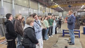 Почти 1,3 тыс. школьников Татарстана участвовали в профтурах Кадрового центра «Работа России»
