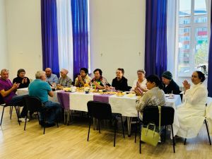 Осень жизни – пора тепла и благодарности: как в Азнакаево поздравили старшее поколение