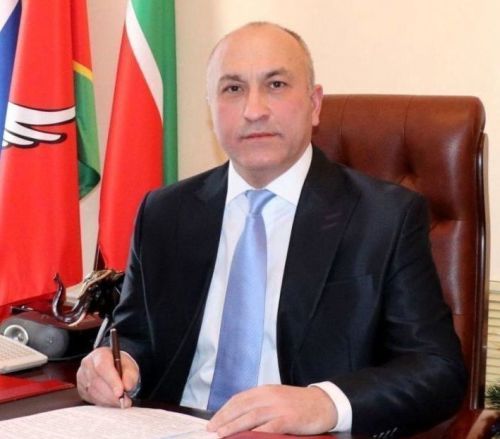 Марсель Шайдуллин поздравил азнакаевцев и гостей района с праздниками