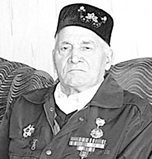 Тормышыннан канәгать булды