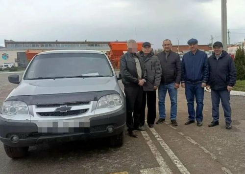 Азнакаевское управление дорог отправило внедорожник в зону СВО
