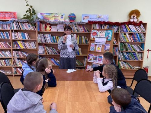 По следам кино: В Азнакаево прошел литературный аукцион «Кино в формате книги»