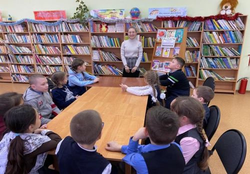 По следам кино: В Азнакаево прошел литературный аукцион «Кино в формате книги»