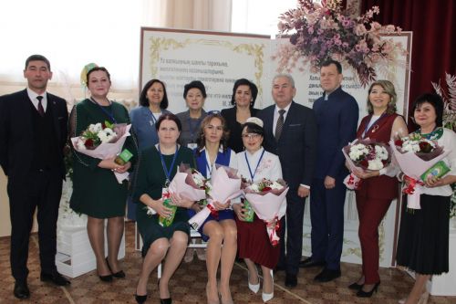 Азнакайда татар телчеләре бәйге тотты