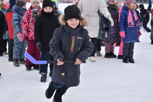 Азнакайда балалар өчен саф һавада кышкы уеннар үткәрелде