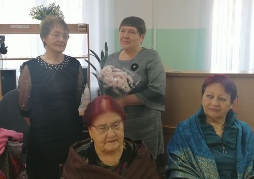 Завгария Шарипова представила землякам свою новую книгу