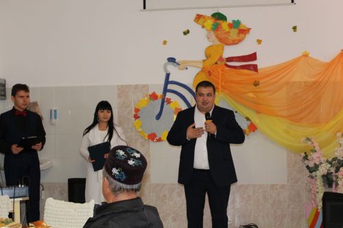 Актүбә картлар йортында Өлкәннәр көне уңаеннан матур бәйрәм үтте