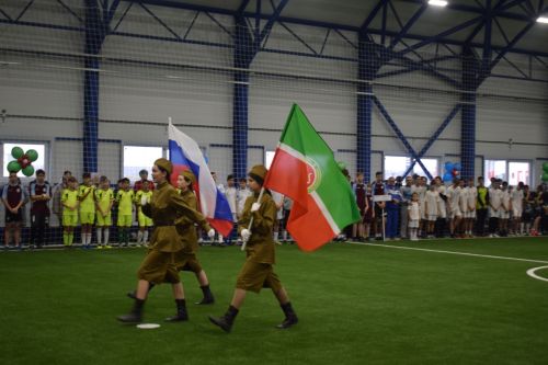 Азнакайда футбол манежы ачылды!