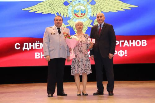 Азнакайда Эчке эшләр органнары хезмәткәрләре көнен билгеләп үттеләр